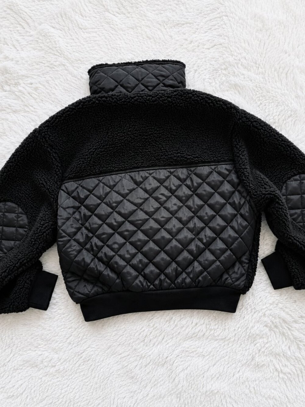 NWT Alo Yoga Sherpa Bomber Jacket Black Multiple Sizes 🖤✨ - Picture 5 of 10